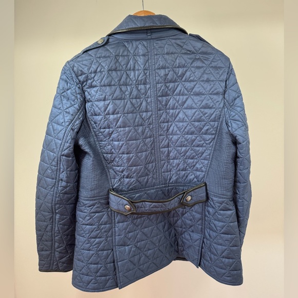 Burberry Quilted Navy Jacket - Picture 10 of 10
